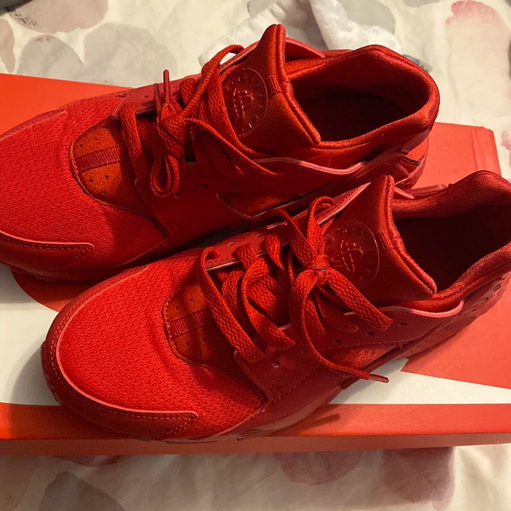 Nike Huarache All Red